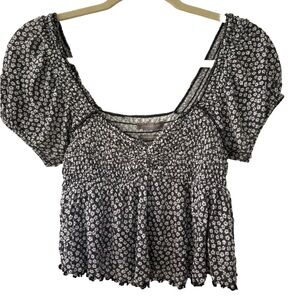 Urban Outfitters Floral Cropped Top | Black and White